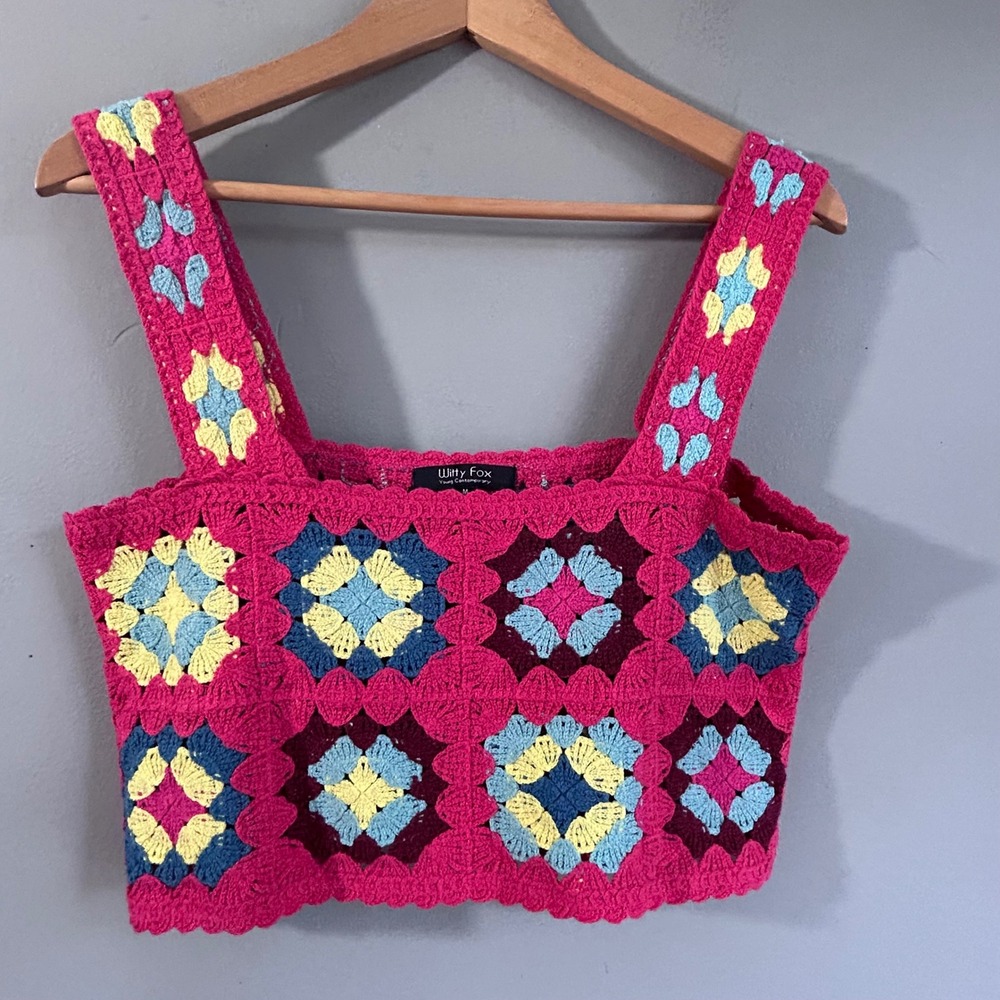 Witty Fox Pink Granny Square Crochet Crop Top Womens Medium Boho Festival Tank